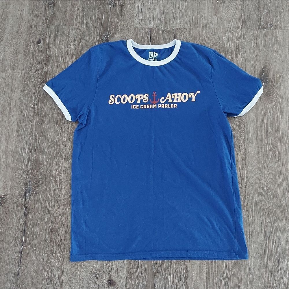 Scoops Ahoy Stranger Things Baskin Robbins Shirt M